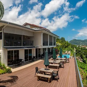 the-ridge-residence-victoria.maheislandhotels.com/